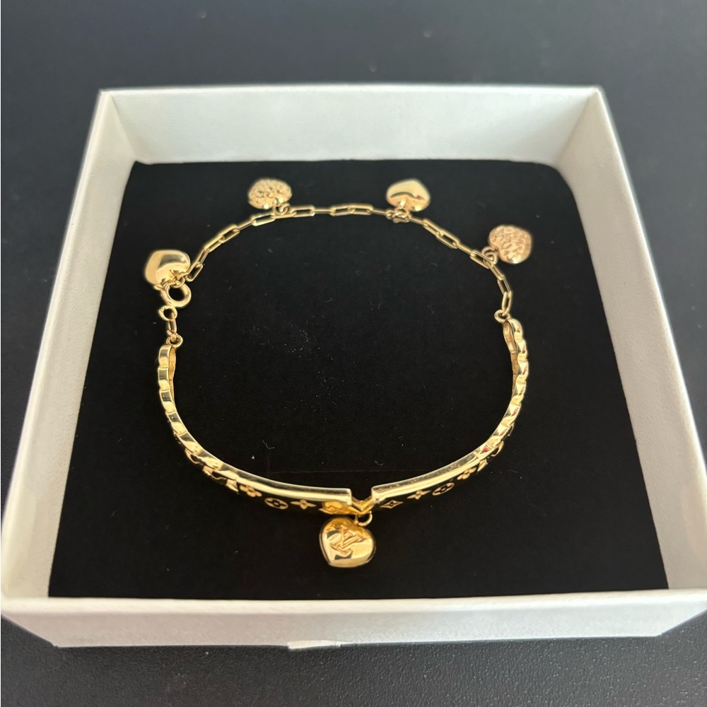 - SOLD- Solid 18k Japan Gold - Half Bangle Bracelet w/ Hearts Charm